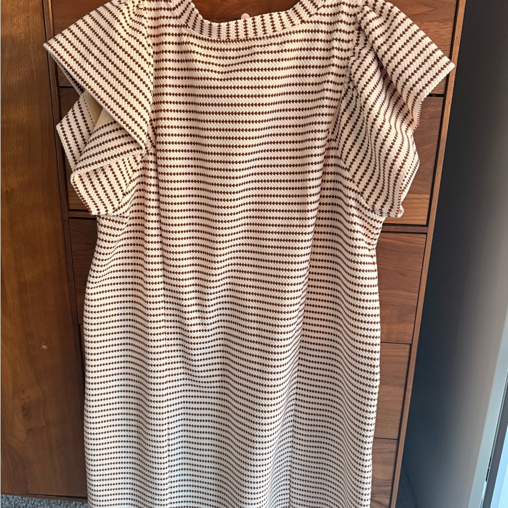 Entro DOTTED LINE DRESS, ECRU MOCHA Size M - Picture 7 of 10